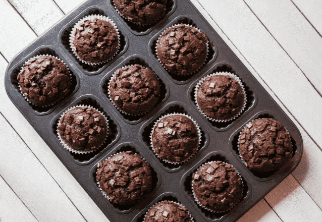 Chokladmuffins med chokladbitar