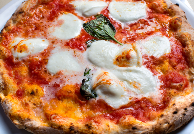 Napolitansk pizzadeg med torrjäst